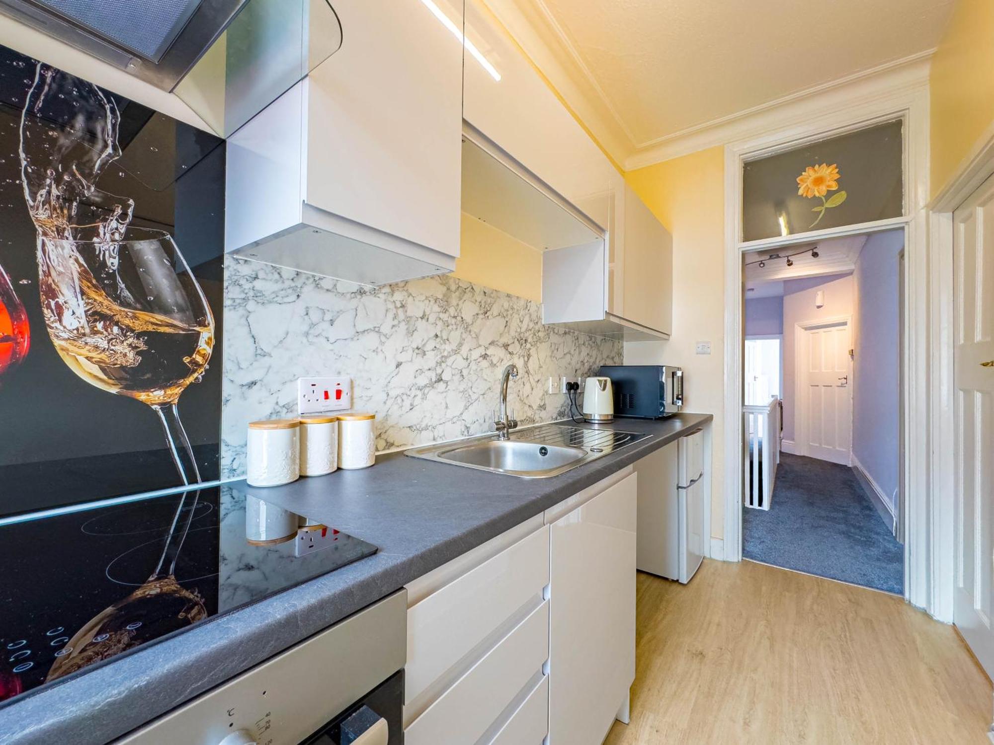 2 Bedroom Apartment Southend-On-Sea Esterno foto